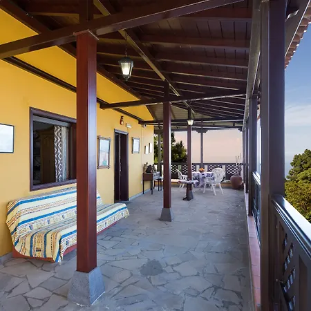 Casa Yaya Holiday home *